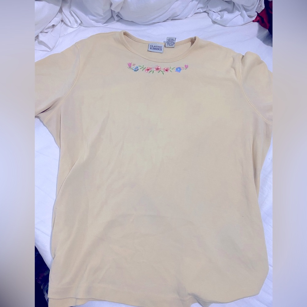 Vintage yellow cottagecore top